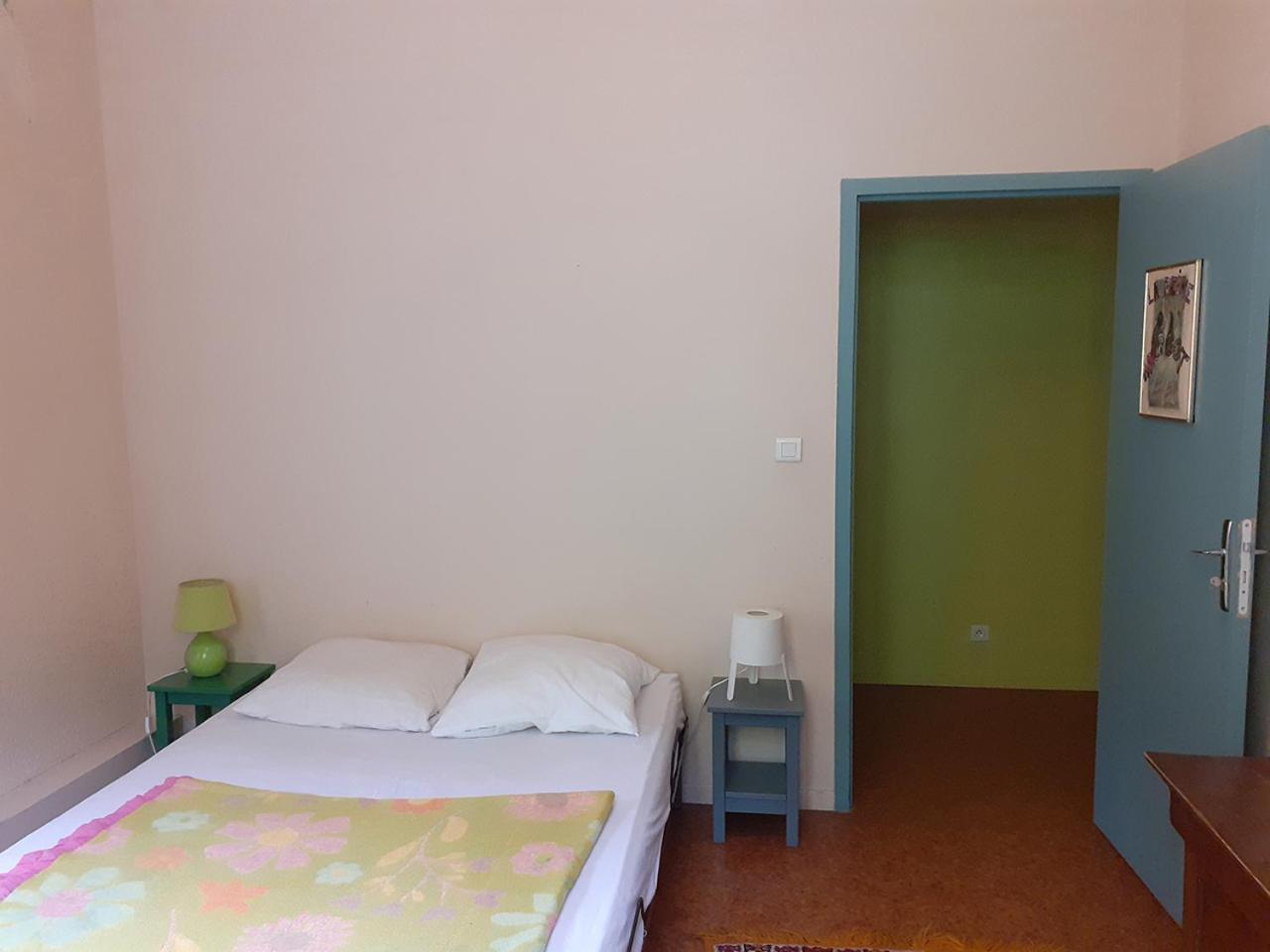 Le Moulin De Saleth Hotel Saint-Antonin Ruang foto