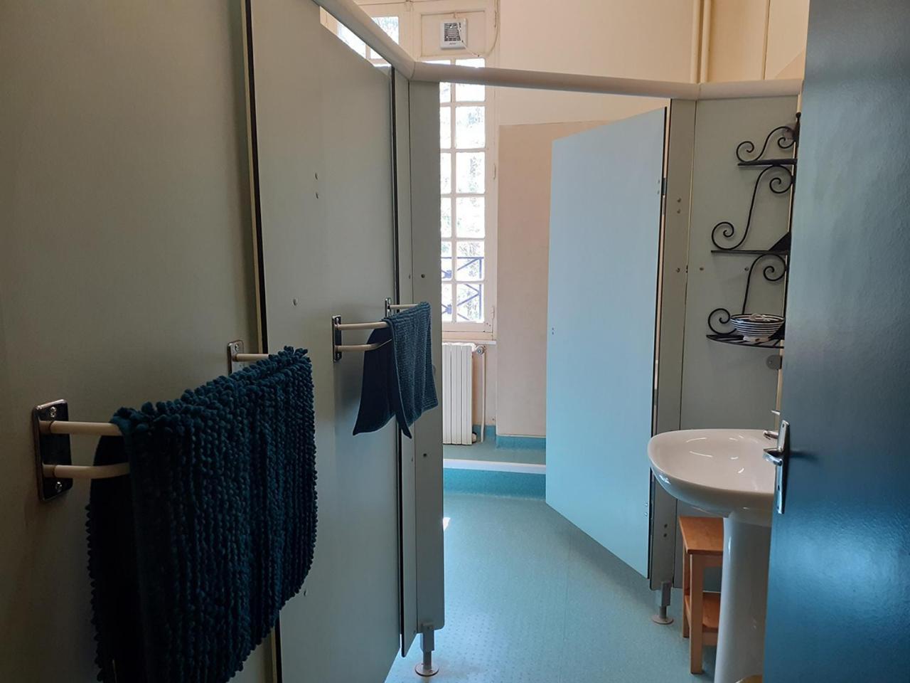 Le Moulin De Saleth Hotel Saint-Antonin Ruang foto