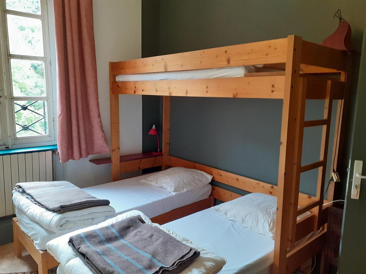 Le Moulin De Saleth Hotel Saint-Antonin Ruang foto